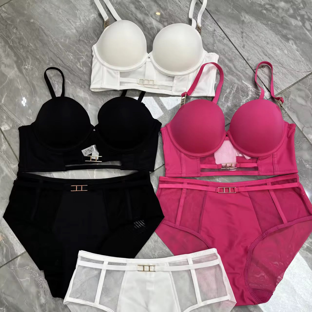 Stylish Front Buckle Design Single Padded Bra Set