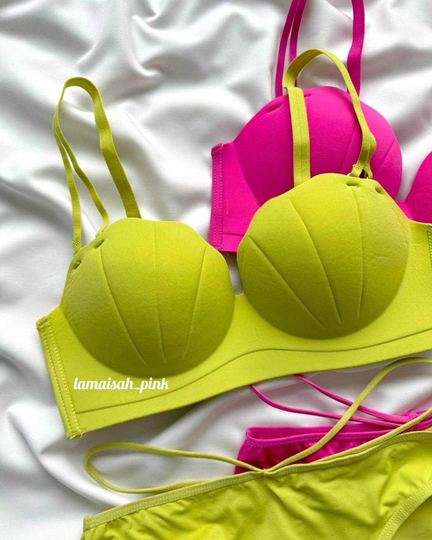 Sea Shell Design Bra Set