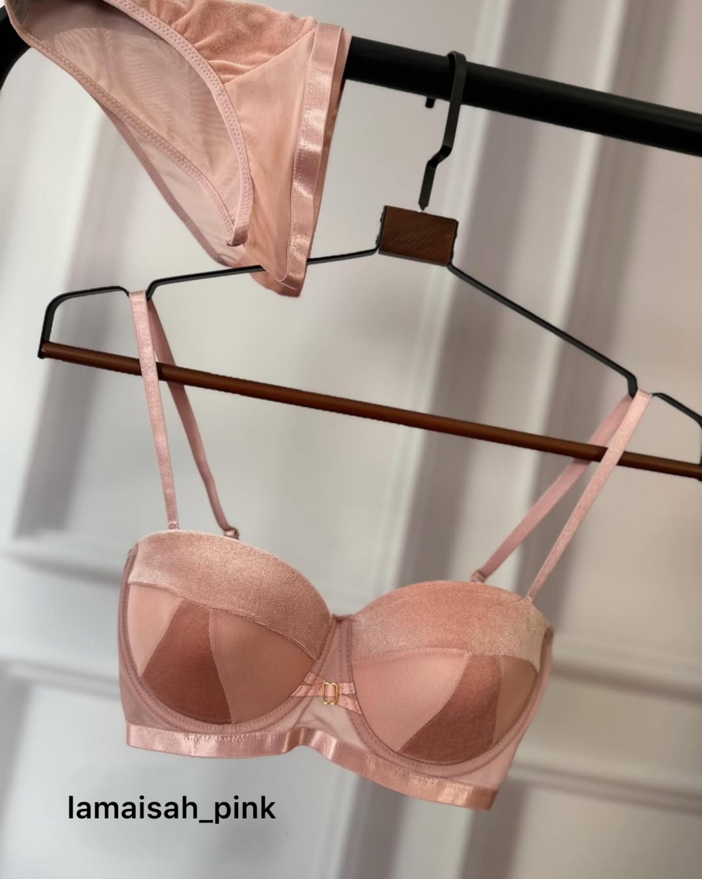 Stylish Velvet Look Bra Set