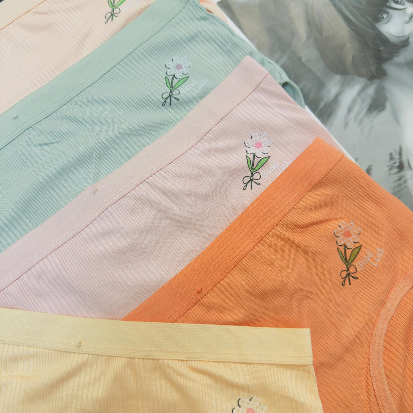 Mini Flower Pirnt Daily Wear Soft Panties