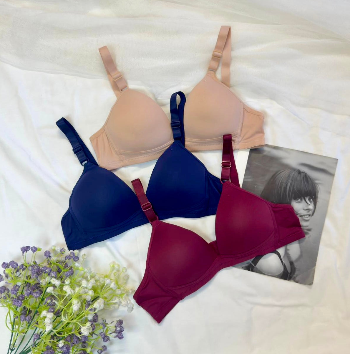 Daily wear single padded T shirt bras