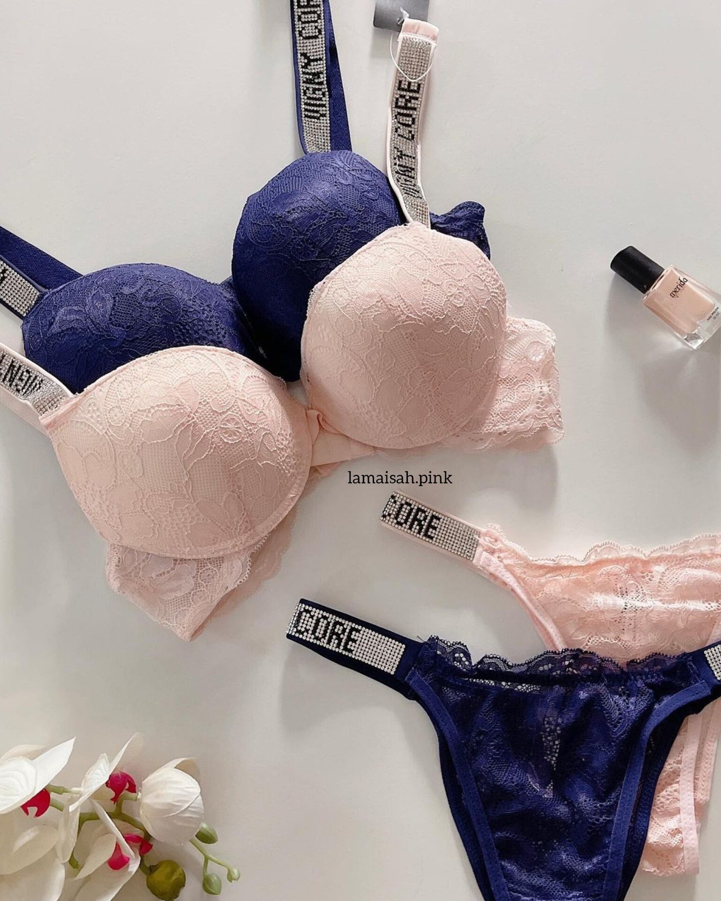 Vigny Core Single Padded Net Bra Set