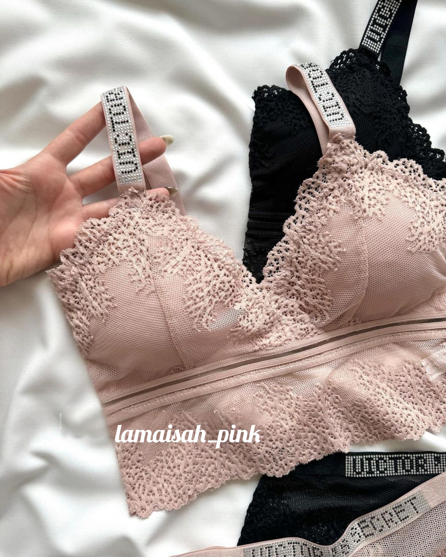 Victor's Secret Net Bra Set