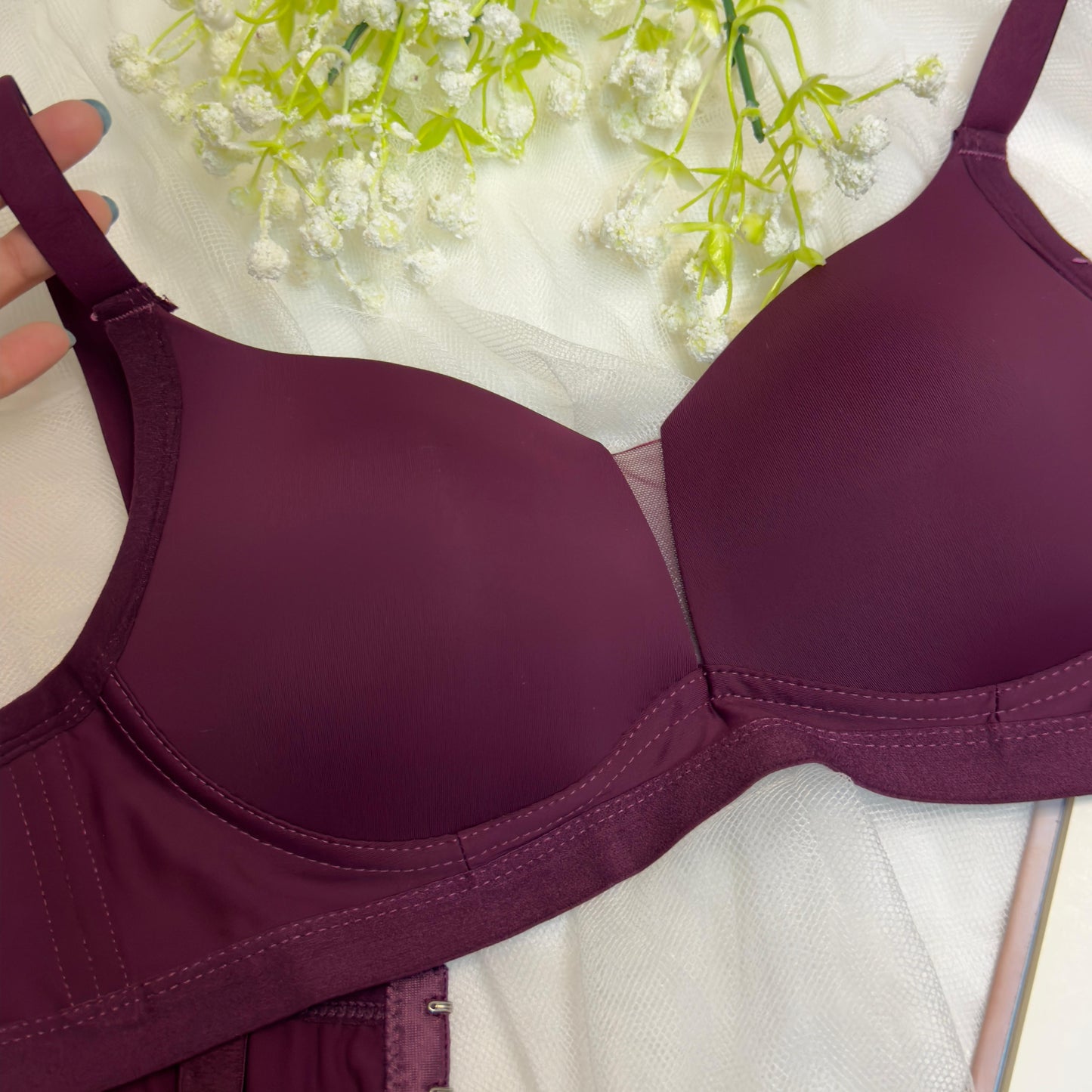 Seamless Thin Pad T Shirt Bra