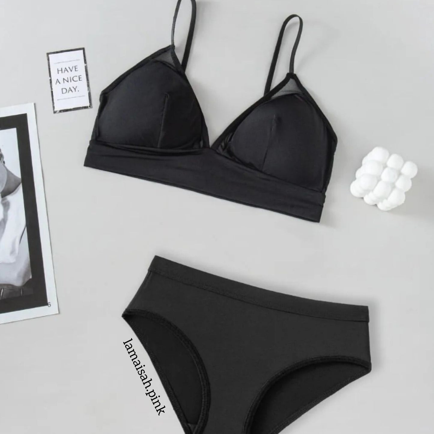 Deep Neck Bra Set