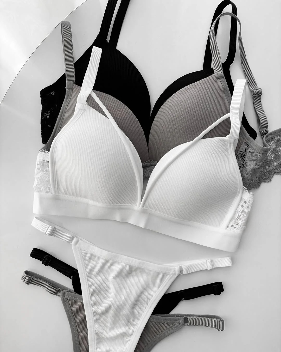 Daily wear Cute Seamless Bra Set