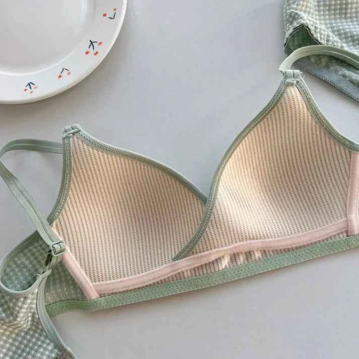 Check Design Thin Pad Non-Wire Bra