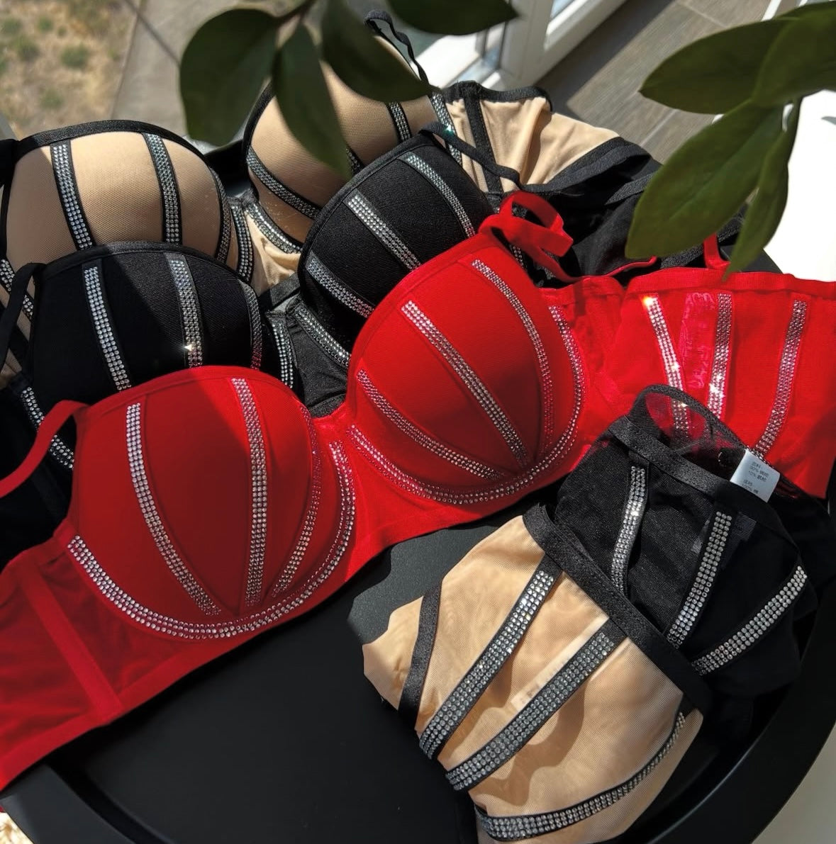 Stylish Glitter Lines Style Bra Set – Lamaisah pink