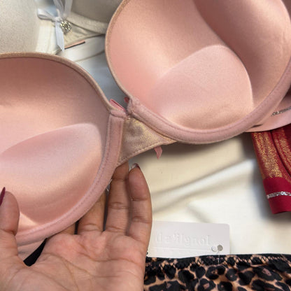 Premiumm Victor*a's Secret Bra Set