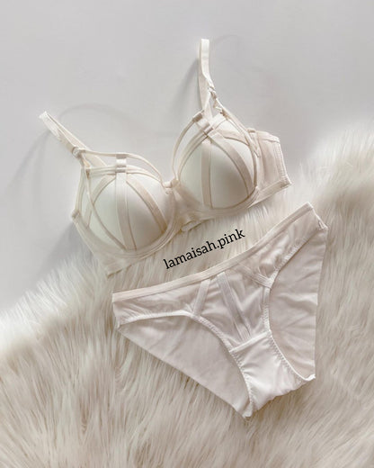 Lacy Push-Up Bra Set
