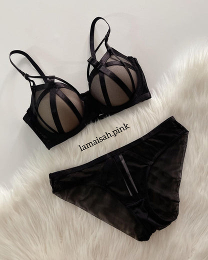 Lacy Push-Up Bra Set