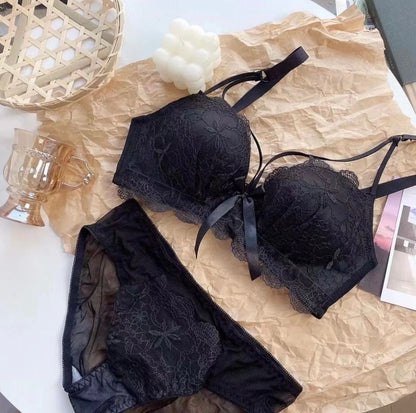 Lacy Bow Bra Set
