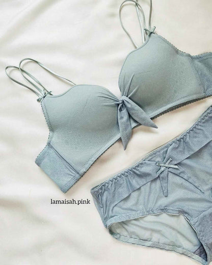 Thick Pad Non-Wire Bow Style Bra & Panty Set