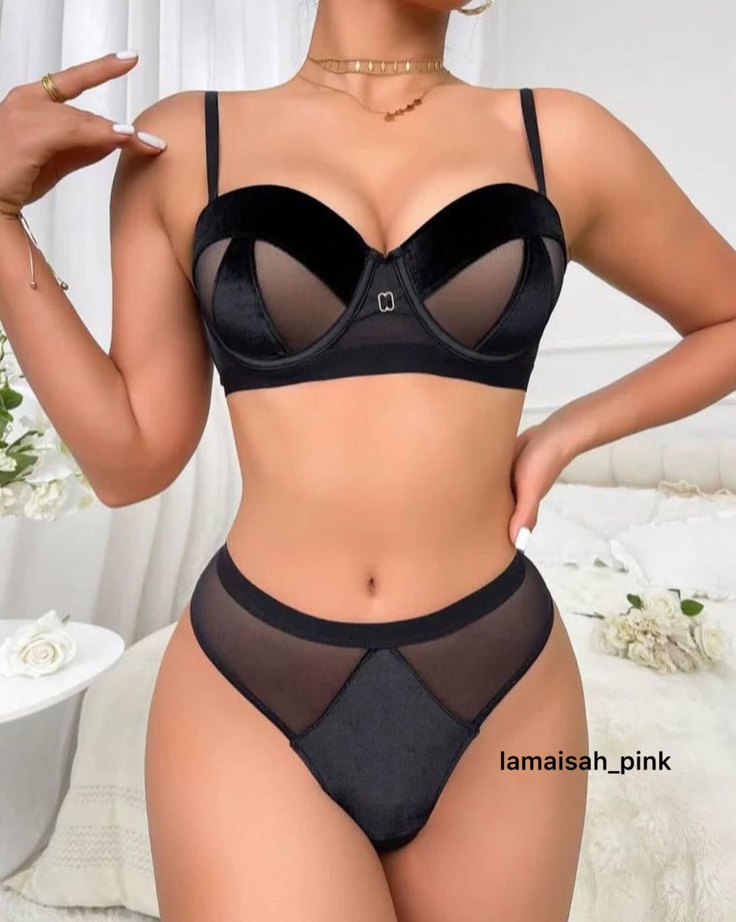 Stylish Velvet Look Bra Set