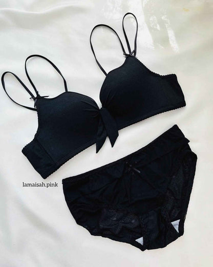 Thick Pad Non-Wire Bow Style Bra & Panty Set