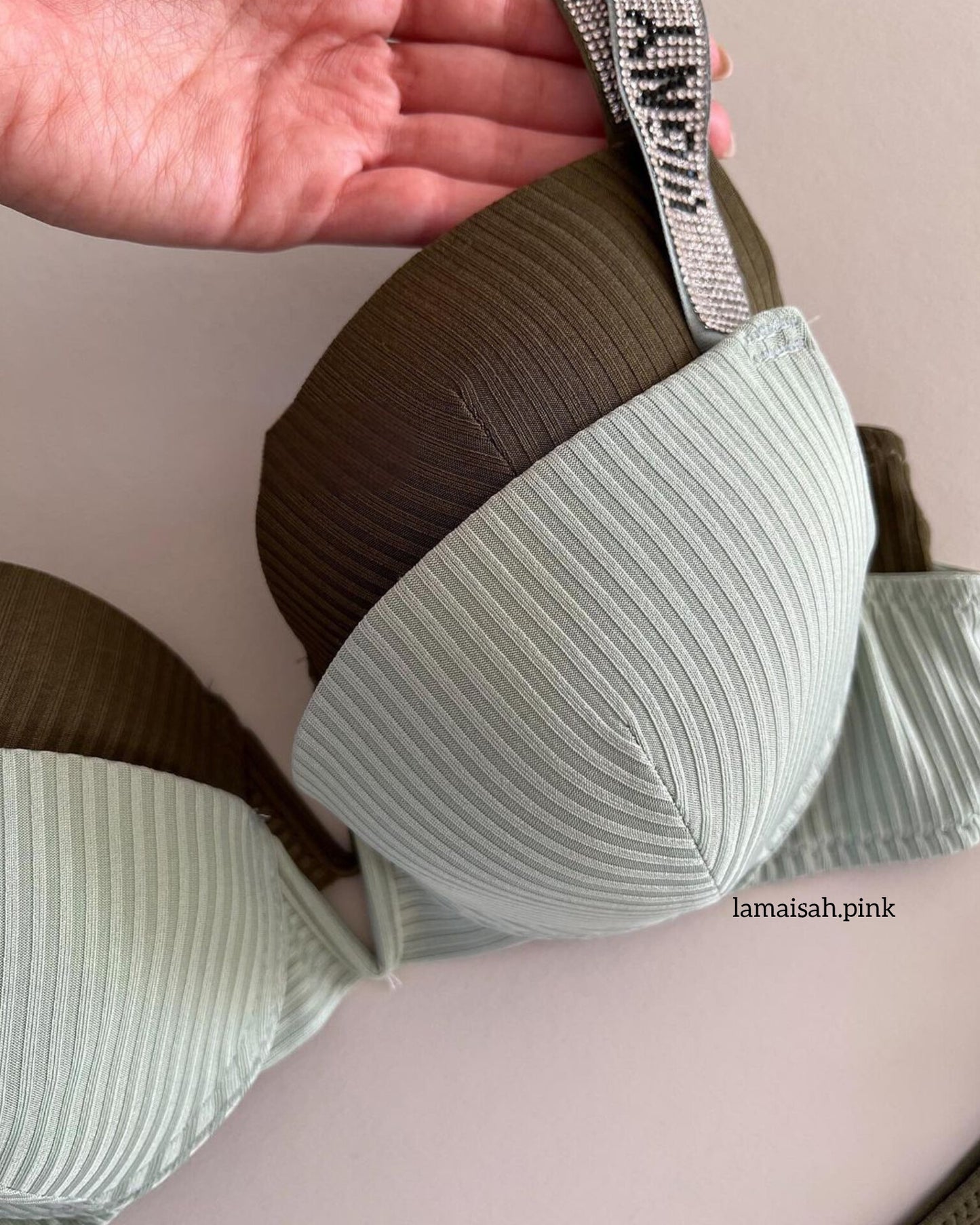 Vigny Core Bra Set