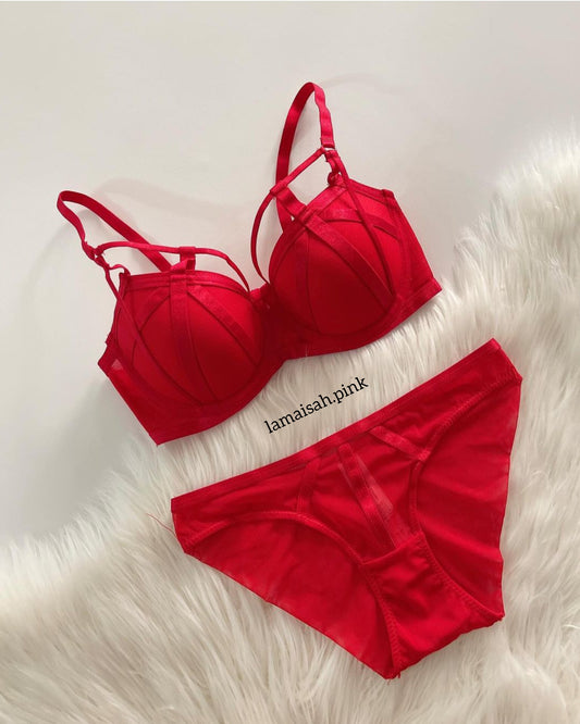 Lacy Push-Up Bra Set